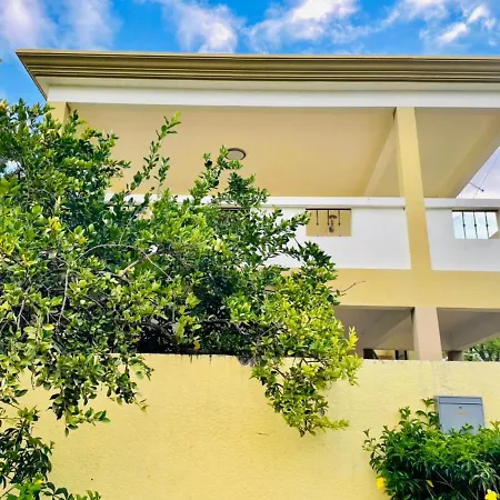Cozy Studio At Pointe Aux Canonniers Exterior photo